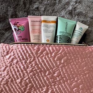Mask Sampler Set w/ Travel Pouch
